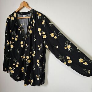 LIKE NEW OLD NAVY FLORAL BLACK LONGSLEEVE SPLIT V HALF BUTTON TOP SIZE XL
